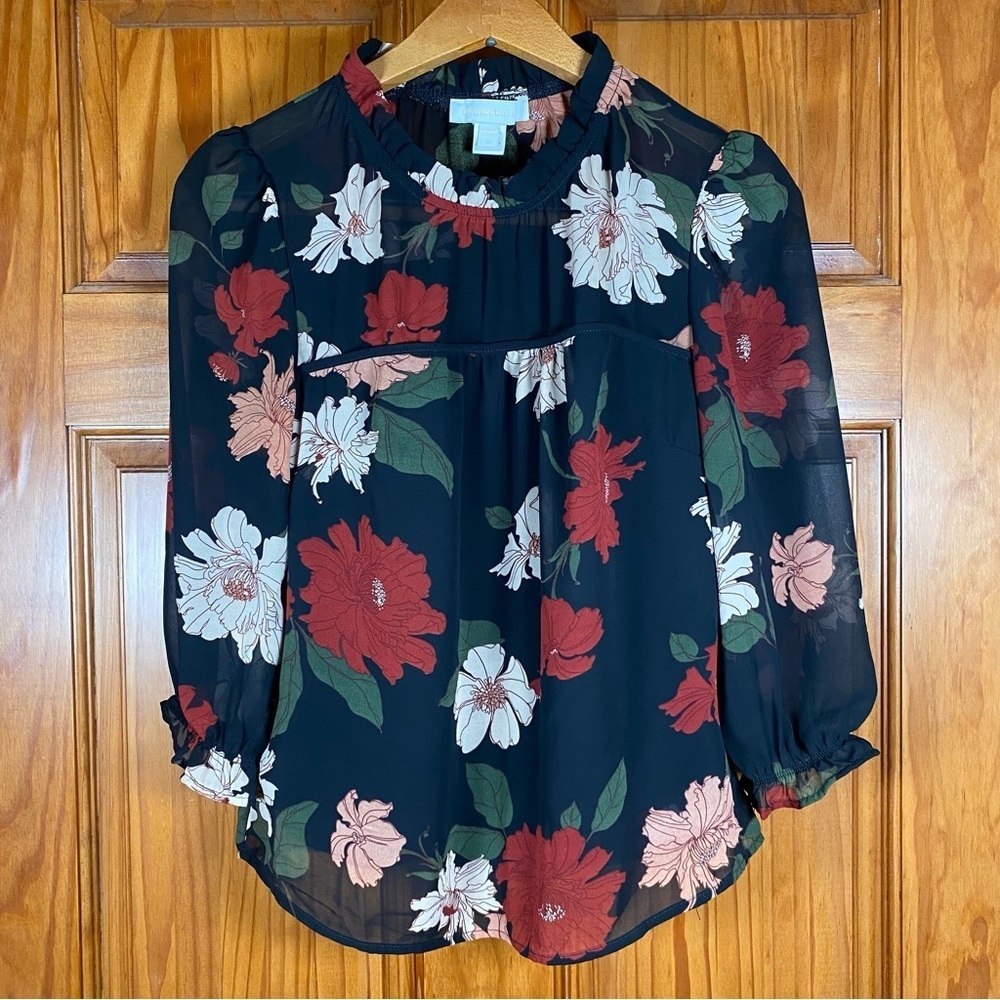 Monteau Los Angeles Black Pleated Blouse with Red and Pink Floral Pattern